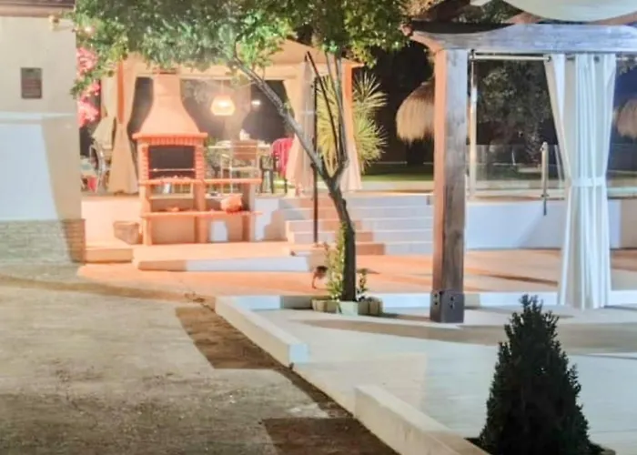 Villa Mis Raices